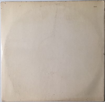 Lot 19 - THE BEATLES - WHITE ALBUM LP (ORIGINAL UK 'ROCKY RACOON' MISPRINT COPY - STEREO PCS 7067/8)