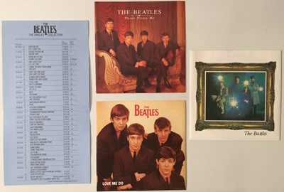 Lot 52 - THE BEATLES - THE BEATLES SINGLES COLLECTION 7" BOX SET (BSC 1) - WITH ORIGINAL ABBEY ROAD  SOUVENIR PACKAGING