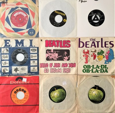 Lot 111 - THE BEATLES - 7" COLLECTION (ORIGINAL UK AND OVERSEAS COPIES)