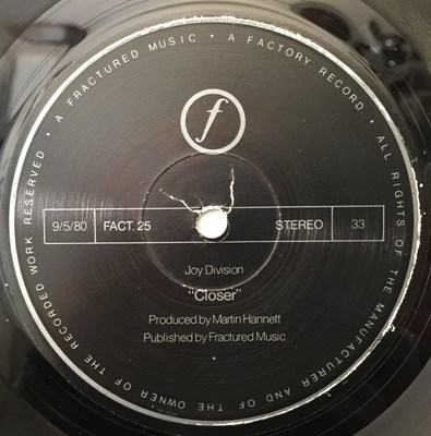 Lot 6 - JOY DIVISION - CLOSER LP (UK 'TRANSLUCENT RED' - FACT 25)