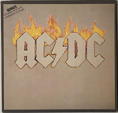 Lot 220 - AC/DC - VOL. 1 LP BOX SET (AUSTRALIA/ NEW ZEALAND - ALBERT PRODUCTIONS AC/DC1)