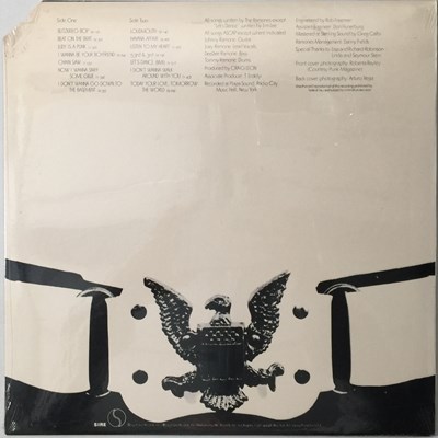 Lot 42 - RAMONES - RAMONES - US ORIGINAL LP (SASD-7520)