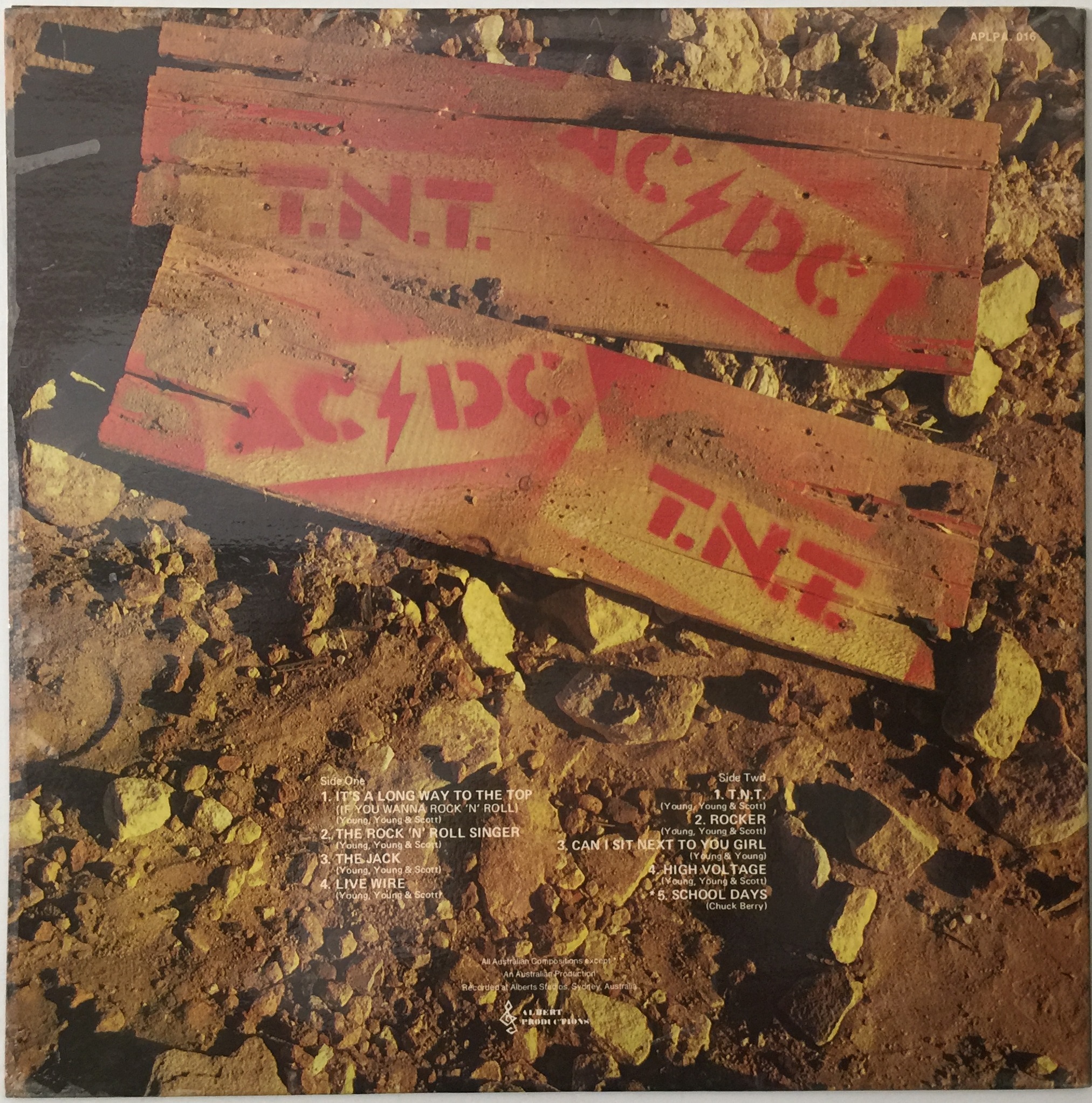 Lot 368 - AC/DC - TNT LP (AUSTRALIAN 1ST PRESS - APLPA-