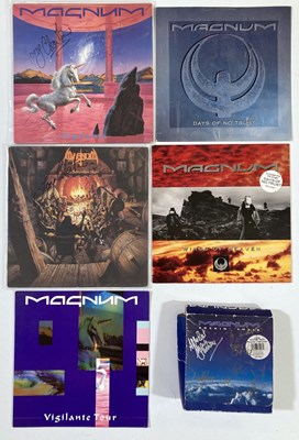 Lot 308 - MAGNUM - SIGNED RECORDS / BOXSET.