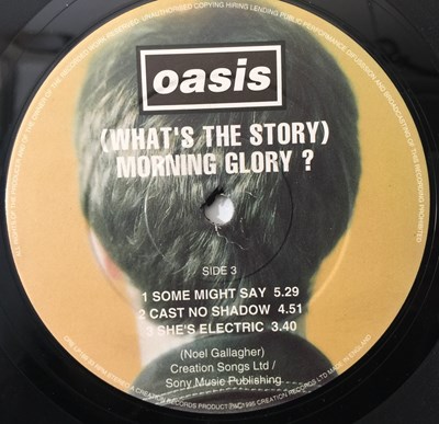 Lot 86 - OASIS - (WHAT'S THE STORY) MORNING GLORY LP (UK DAMONT ORIGINAL - CRELP 189)
