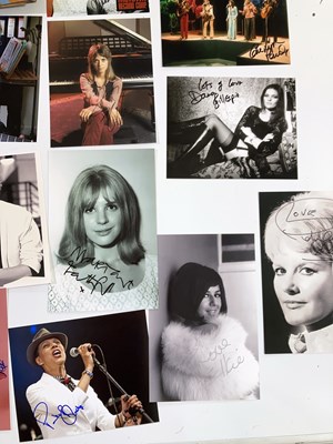 Lot 315 - FEMALE MUSIC STARS - SIGNED ITEMS.