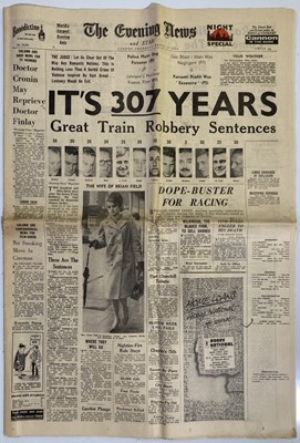 Lot 185 - RONNIE BIGGS / THE GREAT TRAIN ROBBERY - COLLECTION OF RARE EPHEMERA.