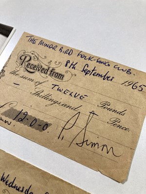 Lot 499 - PAUL SIMON - A SIGNED RECEIPT FROM THE 1965 'ONE NIGHT STAND' TOUR.