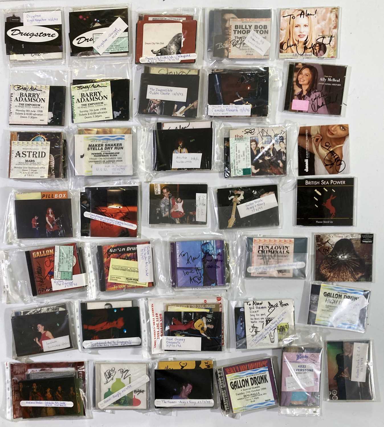 Lot 327 - CONCERT MEMORABILIA - TICKETS / PHOTOS