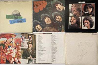 Lot 798 - THE BEATLES - LP / 7" PACK