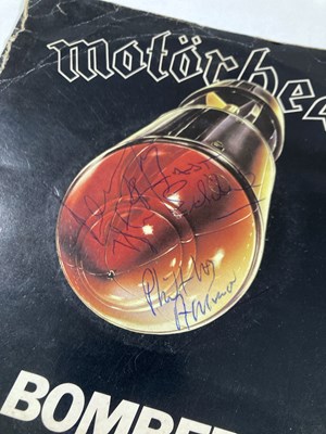 Lot 338 - MOTORHEAD - SIGNED 7" SINGLE.