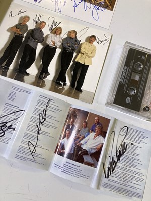 Lot 342 - STATUS QUO SIGNED ITEMS.