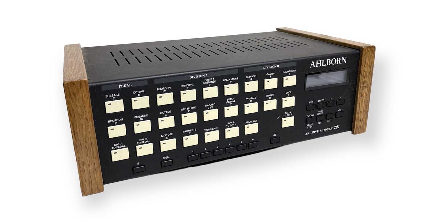 Lot 15 - AHLBORN ARCHIVE 201 ORGAN MODULE.