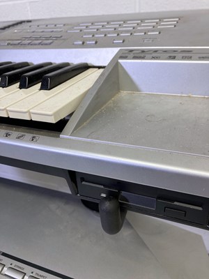 Lot 1 - YAMAHA TYROS KEYBOARDS.