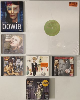 Lot 762 - DAVID BOWIE - LPs/ CDs PACK