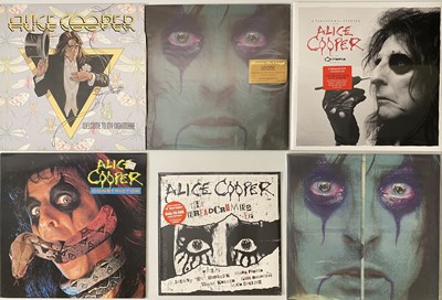 Lot 770 - ALICE COOPER - LP/ 10" PACK