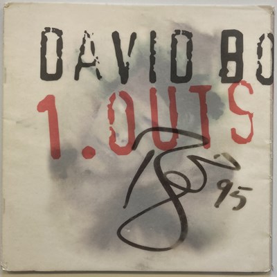 Lot 229 - DAVID BOWIE SIGNED OUTSIDE BOOKLET