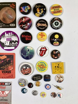 Lot 104 - CONCERT MEMORABILIA - BADGES AND TOUR PASSES.