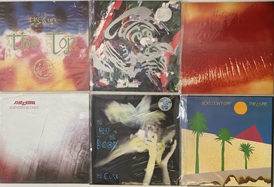 Lot 880 - THE CURE - LP PACK