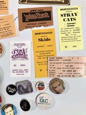 Lot 119 - CONCERT MEMORABILIA - PROGRAMMES / BADGES / TICKETS.