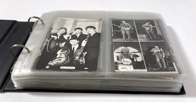 Lot 474 - THE BEATLES - POSTCARDS.