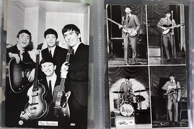 Lot 474 - THE BEATLES - POSTCARDS.