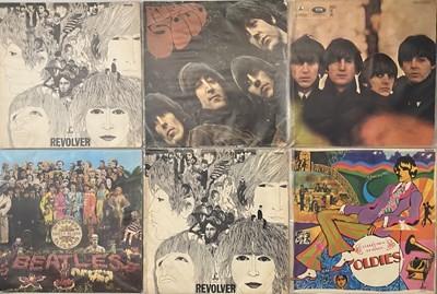 Lot 1166 - THE BEATLES - LP PACK