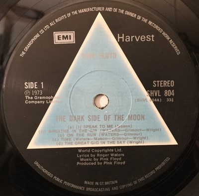 Lot 89 - PINK FLOYD - THE DARK SIDE OF THE MOON LP (ORIGINAL UK 'SOLID BLUE' - SHVL 804)