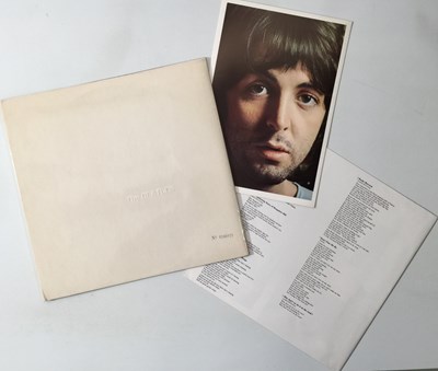 Lot 125 - THE BEATLES - WHITE ALBUM LP (ORIGINAL UK MONO COPY - PMC 7067/8)