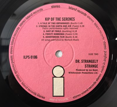 Lot 146 - DR STRANGELY STRANGE - KIP OF THE SERENES LP (2ND UK PRESSING - ISLAND ILPS 9106)