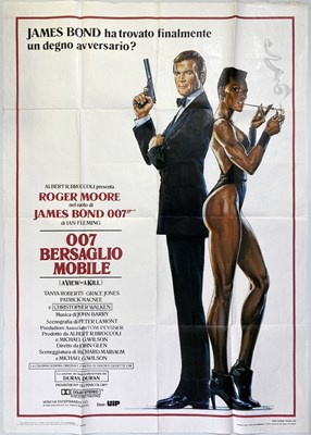 Lot 356 - JAMES BOND - ITALIAN FILM POSTERS.