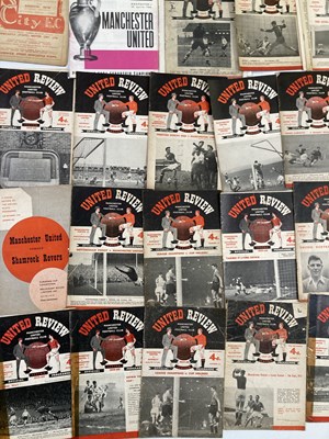 Lot 75 - MANCHESTER UNITED - 1950S FOOTBALL PROGRAMMES.