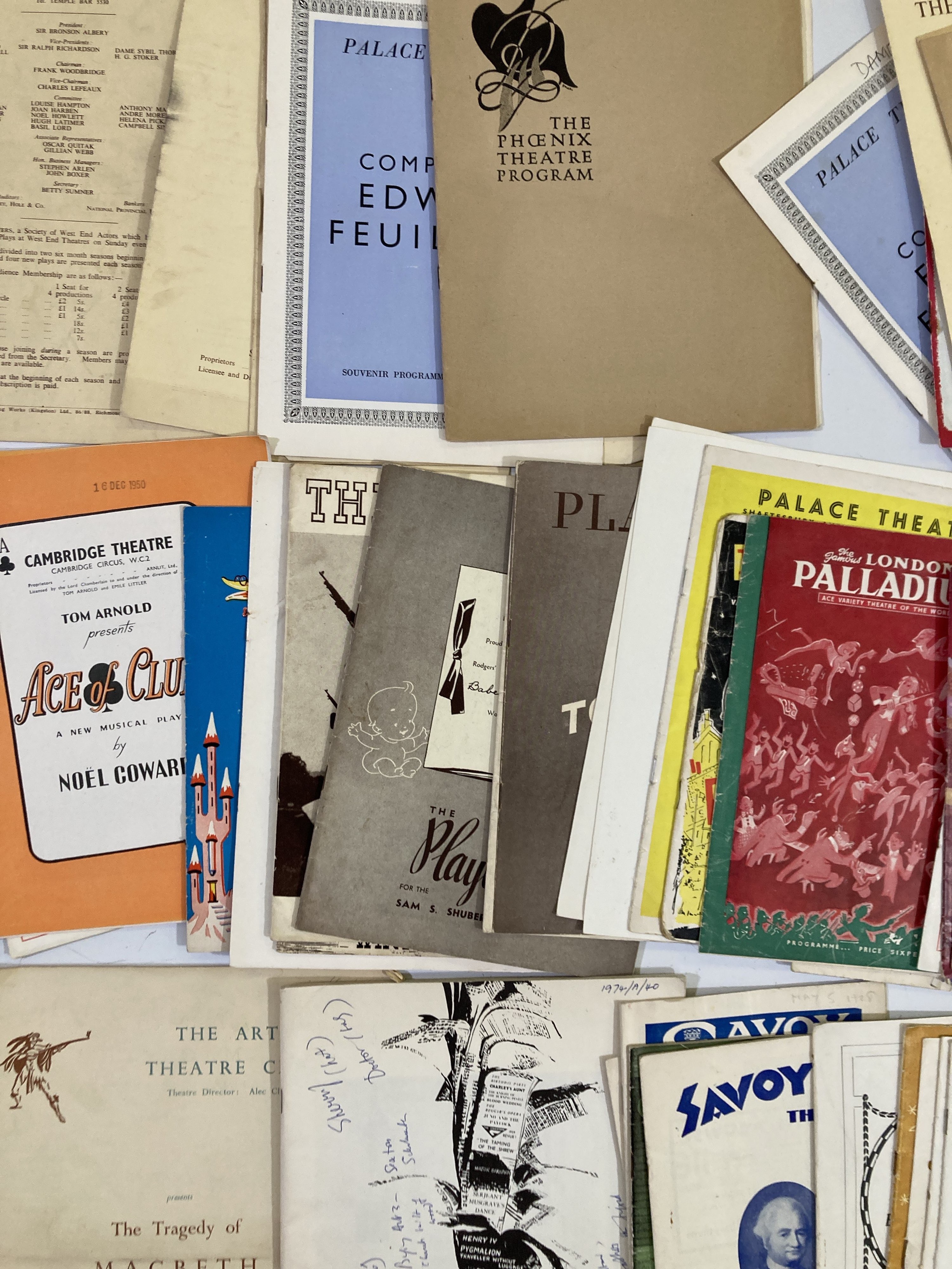 Lot 2 - THEATRE PROGRAMME ARCHIVE - 1920S - 1960S.