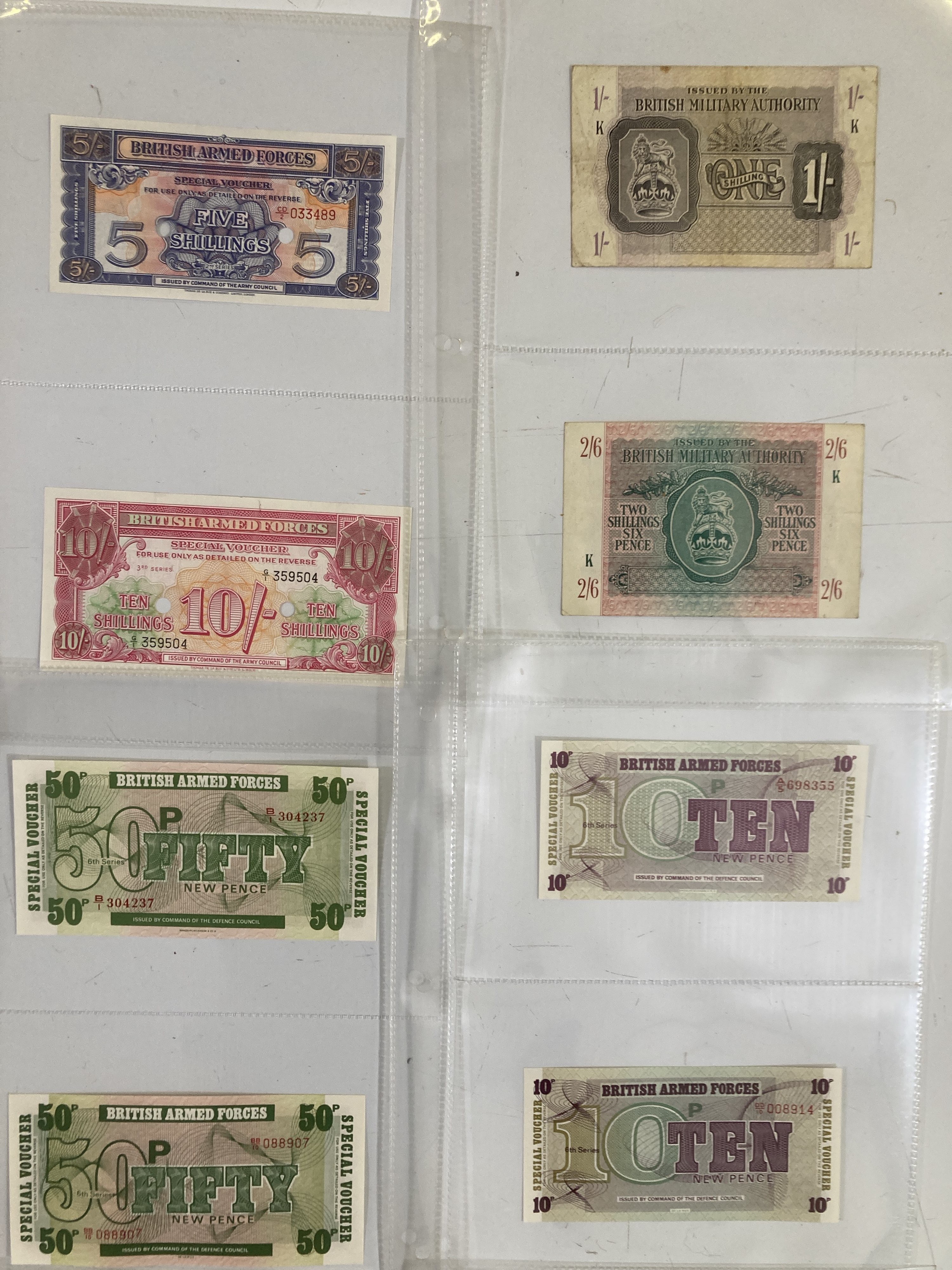 Lot 12 - BANKNOTES.