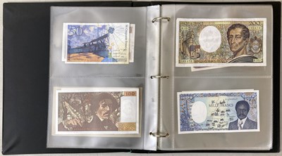 Lot 17 - LARGE COLLECTION OF BANK NOTES FROM AROUND THE WORLD - C TO G.