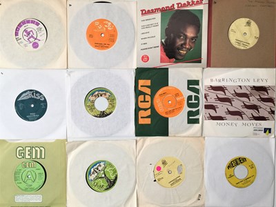 Lot 89 - REGGAE / HIP HOP / SOUL - 7" COLLECTION