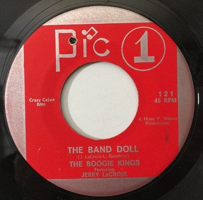 Lot 101 - THE BOOGIE KINGS - THE BAND DOLL / SHE (PIC 1 - 121)