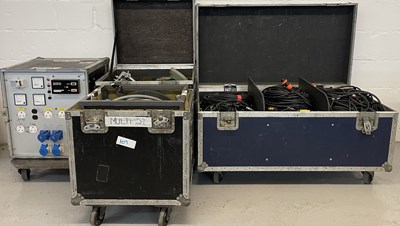 Lot 18 - STRAWBERRY STUDIOS - STRAWBERRY RENTALS COLLECTION - SPARES / CABLING / STANDS IN FLIGHT CASES.