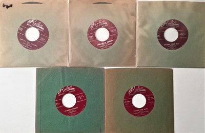 Lot 138 - RED ROBIN RECORDS - 7" RARITIES