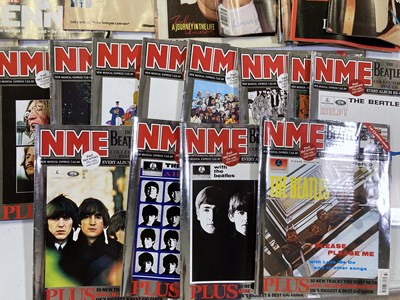 Lot 389 - THE BEATLES - BOOKS AND MAGAZINES.