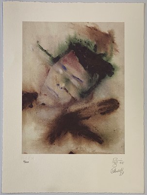 Lot 321 - DAVID BOWIE LIMITED EDITION SELF PORTRAIT SIGNED OUTSIDE LITHOGRAPH