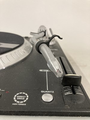 Lot 73 - NUMARK TT200 DIRECT DRIVE TURNTABLE