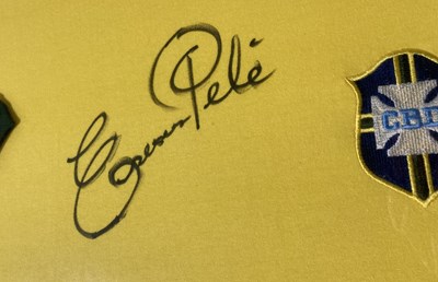 Lot 201 - PELE SIGNED FOOTBALL SHIRT