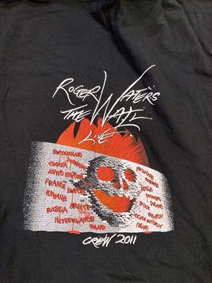 Lot 143 - ROGER WATERS - TOUR MERCHANDISE AND EPHEMERA.