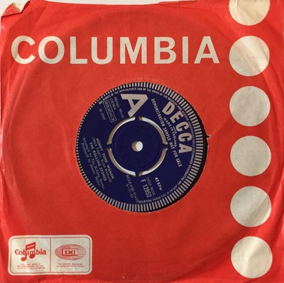 Lot 752 - The Rolling Stones - Honky Tonk Women c/w You Can't Always Get What You Want 7" (Original UK Demo - Decca F 12952)