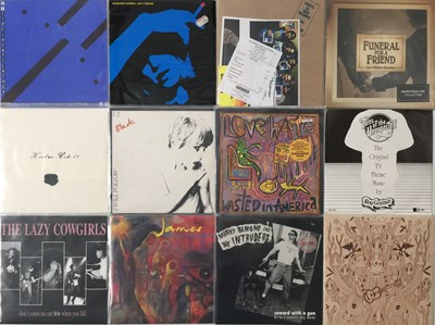 Lot 818 - PUNK / WAVE / INDIE / SYNTH POP - 7" COLLECTION