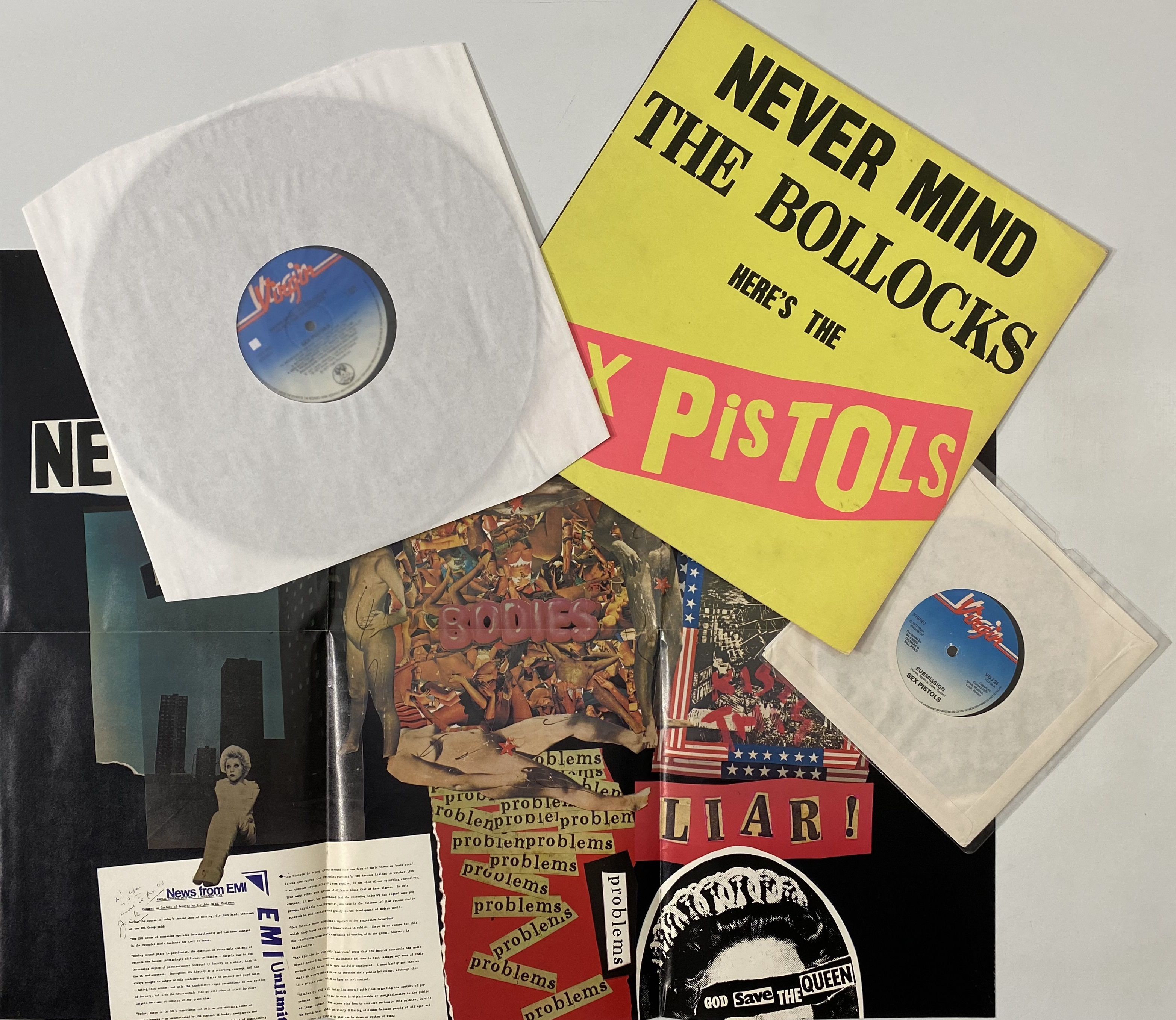 Lot 793 - SEX PISTOLS - NEVER MIND THE BOLLOCKS LP