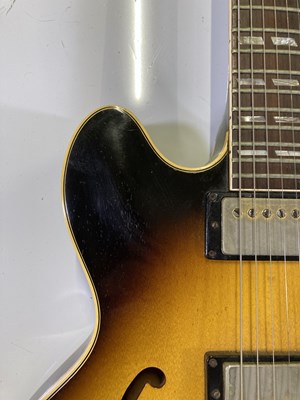 Lot 97 - GIBSON  - A 1964 ES345 STDV HOLLOW BODY ELECTRIC GUITAR.