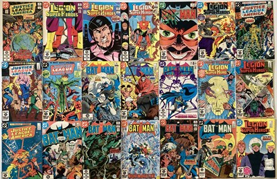 Lot 27D - BATMAN / DC COMICS