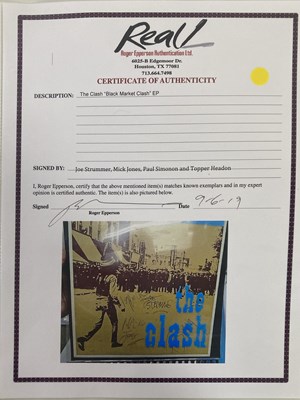 Lot 282 - THE CLASH - FULLY SIGNED BLACK MARKET EP.